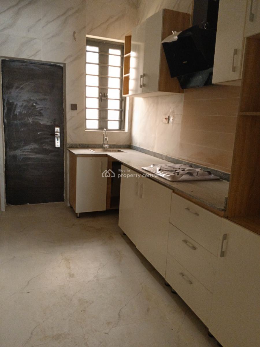 Distress 3bedroom Terrace Duplex with Premium Finishing, Ajah, Lagos, Terraced Duplex for Sale