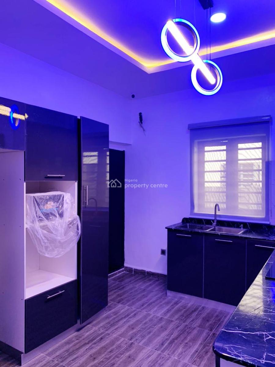 Unfurnished Spacious 3bedroom Terrace, Estate By Pennek, Ajah, Lagos, Terraced Duplex for Rent