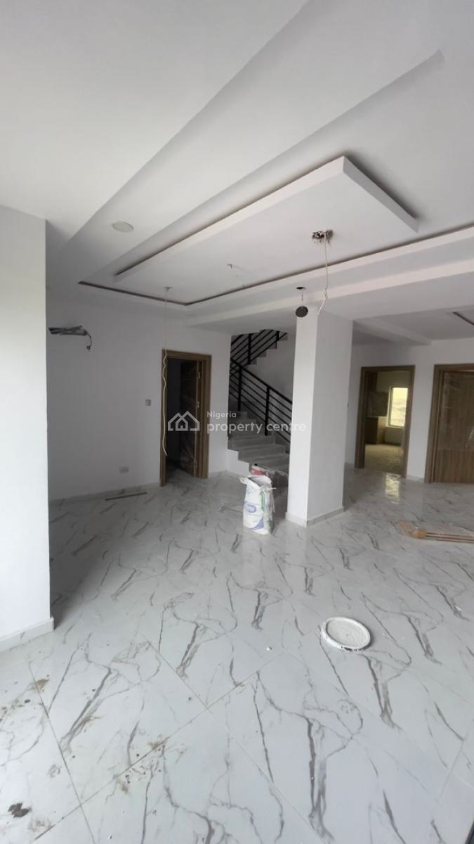 Newly Built Spacious 5 Bedroom Maisonette with Bq, Lekki, Lagos, Flat / Apartment for Rent