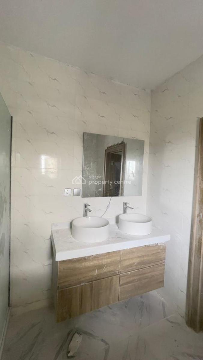 Newly Built Spacious 5 Bedroom Maisonette with Bq, Lekki, Lagos, Flat / Apartment for Rent