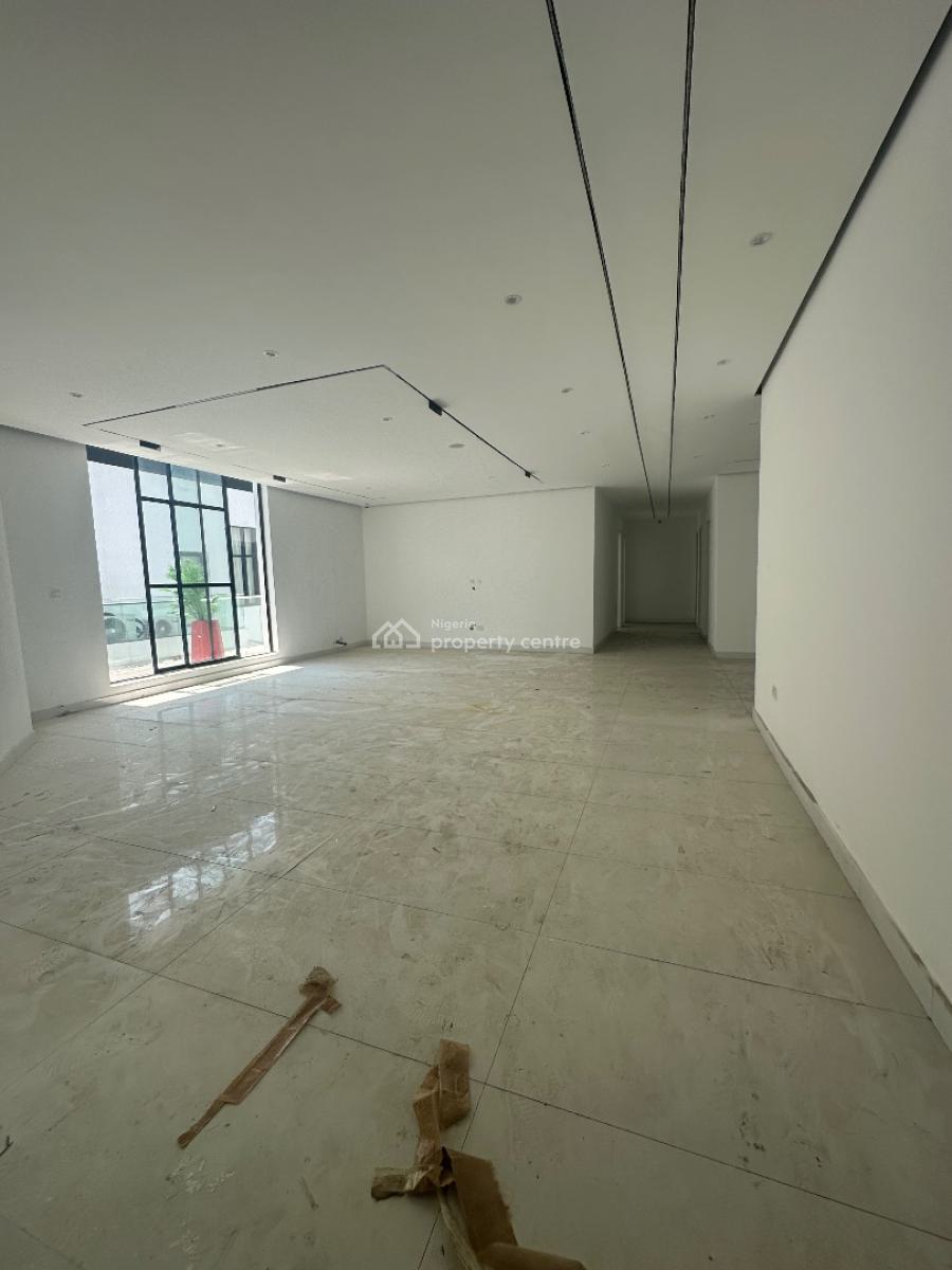 4 Bedroom Apartment, Ilasan Lekki, Ilasan, Lekki, Lagos, Flat / Apartment for Sale