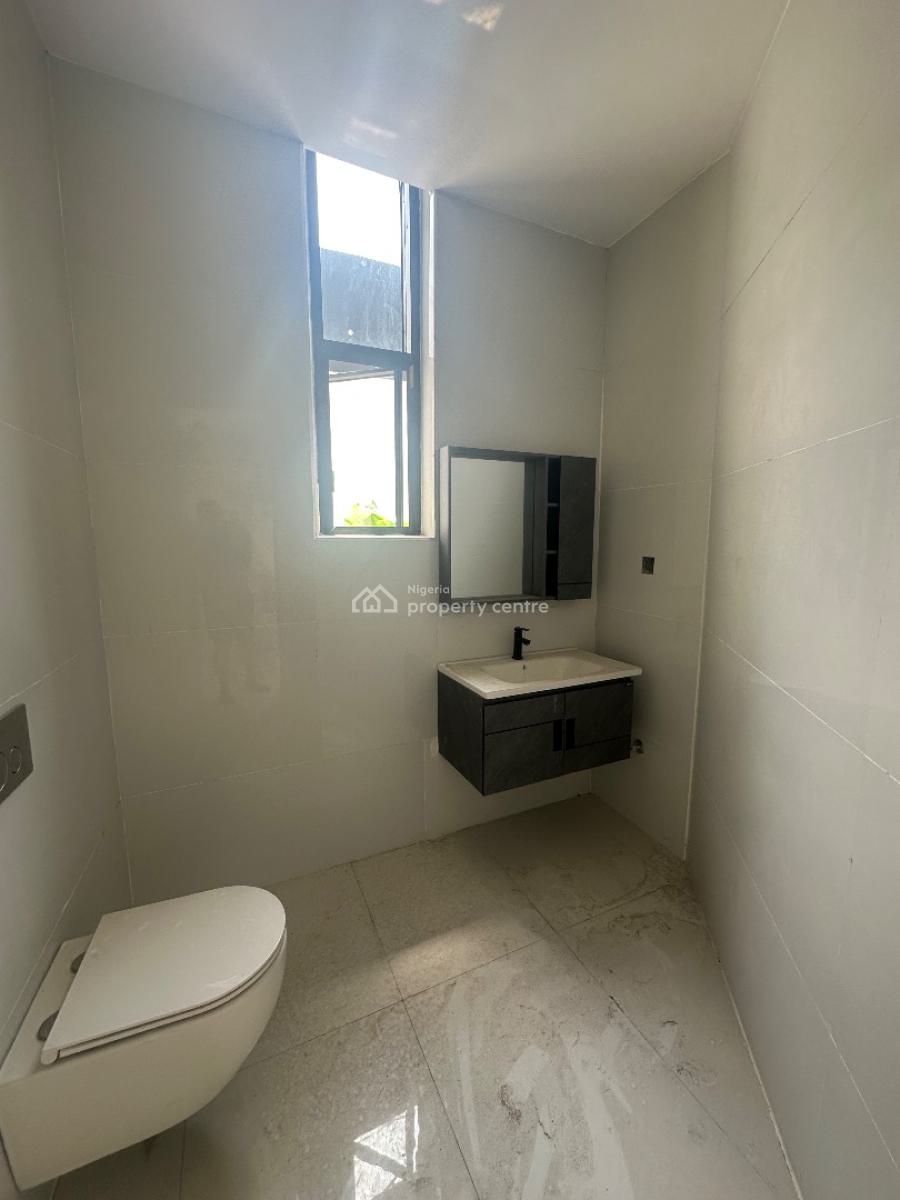 4 Bedroom Apartment, Ilasan Lekki, Ilasan, Lekki, Lagos, Flat / Apartment for Sale