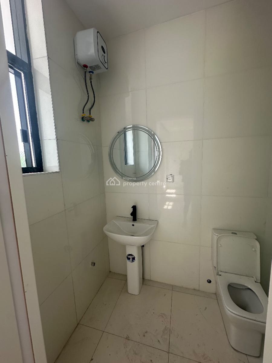 4 Bedroom Apartment, Ilasan Lekki, Ilasan, Lekki, Lagos, Flat / Apartment for Sale