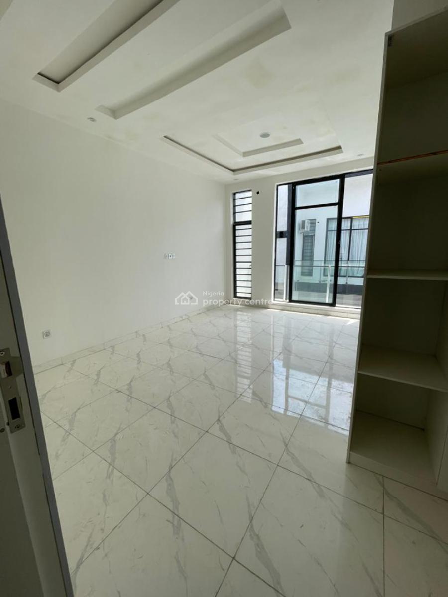 Standard/ Newly Built 2 Bedroom Apartment with Excellent Facilities, Thomas Estate, Ajah, Lagos, Flat / Apartment for Rent