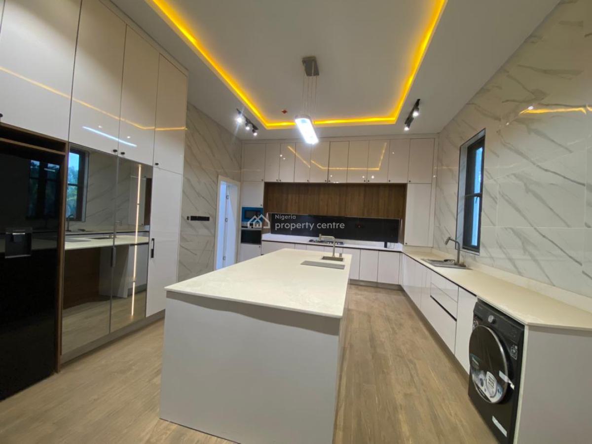 4 Bedrooms Fully Detached Duplex with 1 Room Guest Chalet, Guzape, Guzape District, Abuja, Detached Duplex for Rent