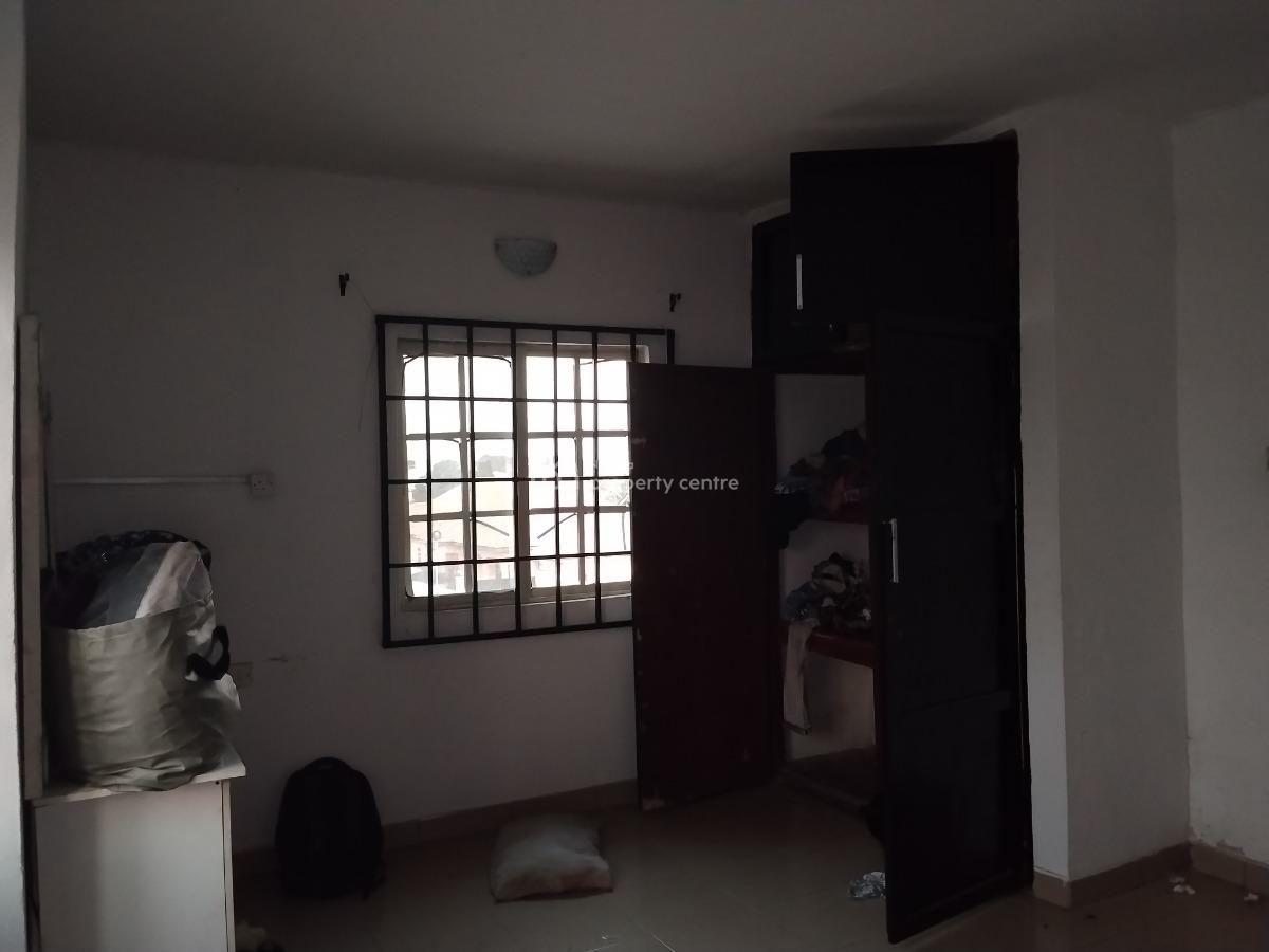 Well Maintained 3 Bedroom Apartment, Bashorun Town, Abijo, Lekki, Lagos, Flat / Apartment for Rent