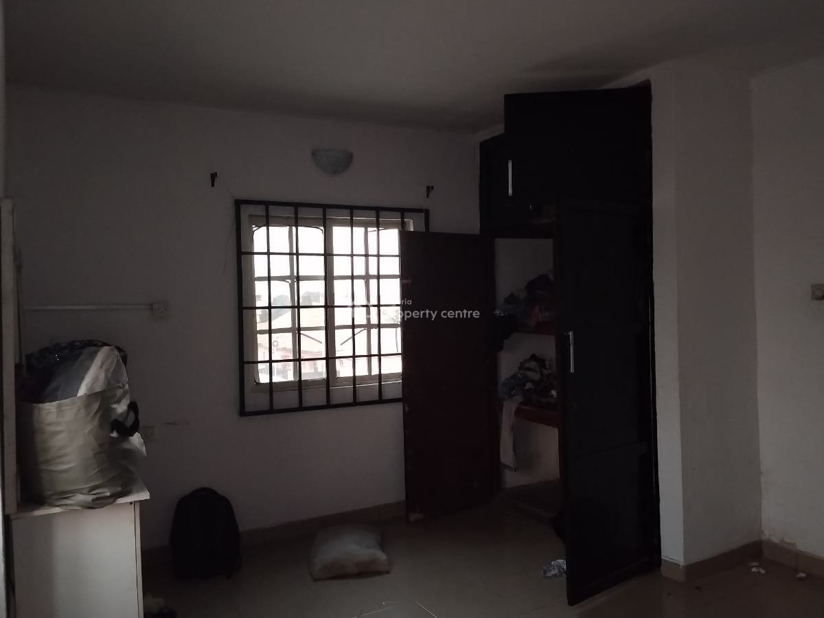 Well Maintained 3 Bedroom Apartment, Bashorun Town, Abijo, Lekki, Lagos, Flat / Apartment for Rent