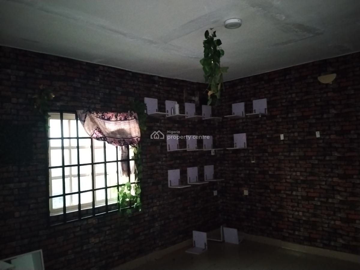 Well Maintained 3 Bedroom Apartment, Bashorun Town, Abijo, Lekki, Lagos, Flat / Apartment for Rent