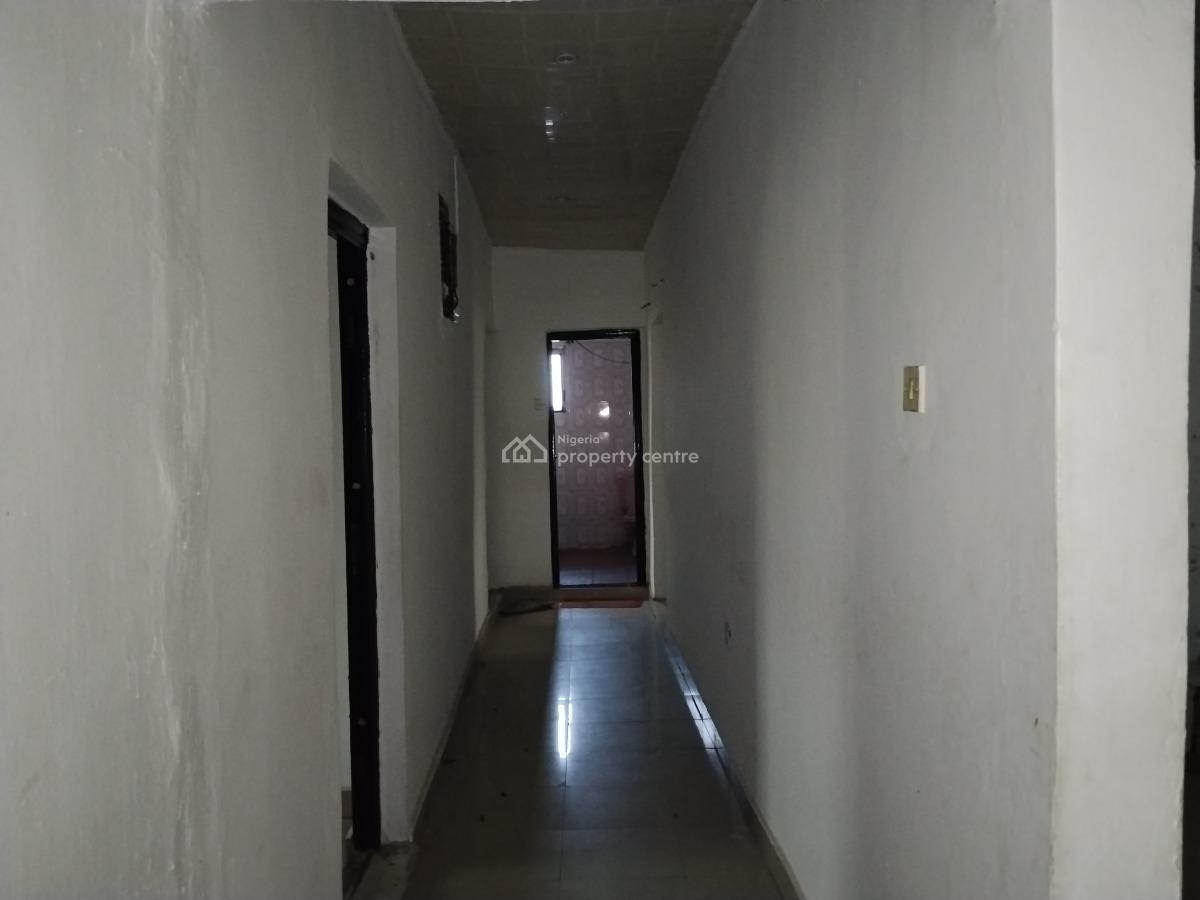 Well Maintained 3 Bedroom Apartment, Bashorun Town, Abijo, Lekki, Lagos, Flat / Apartment for Rent