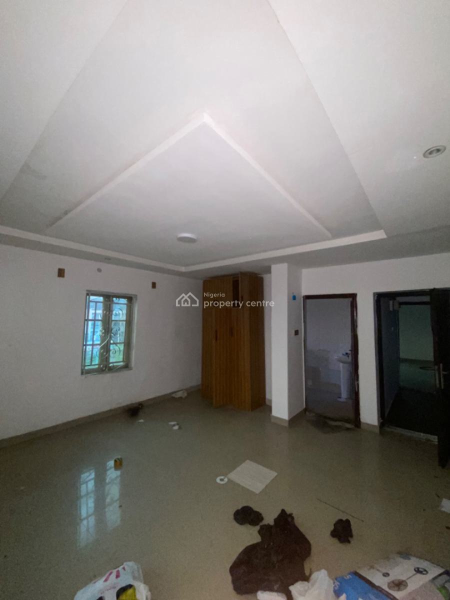 Luxury 3 Bedroom Apartment Upstairs, Lagos Business School, Sangotedo, Ajah, Lagos, Flat / Apartment for Rent