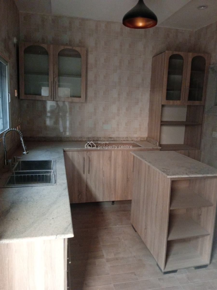 Stand Alone 3bedroom Bungalow at T-pumpy, T- Pumpy Estate Lugbe Fha, Lugbe District, Abuja, Detached Bungalow for Rent