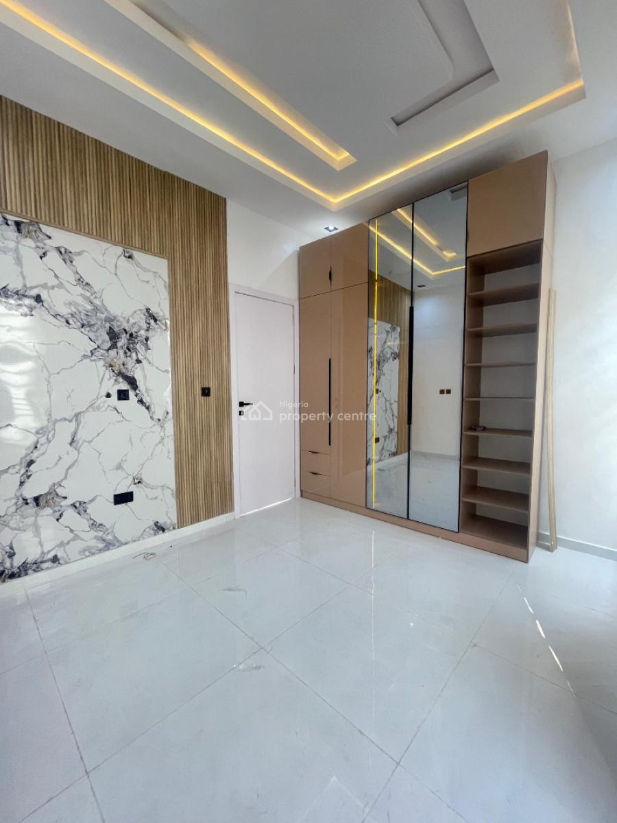 Exquisite Spacious 5 Bedroom Fully Detached Duplex with Bq and Pool, Chevron Toll Gate, Lekki, Lagos, Detached Duplex for Sale