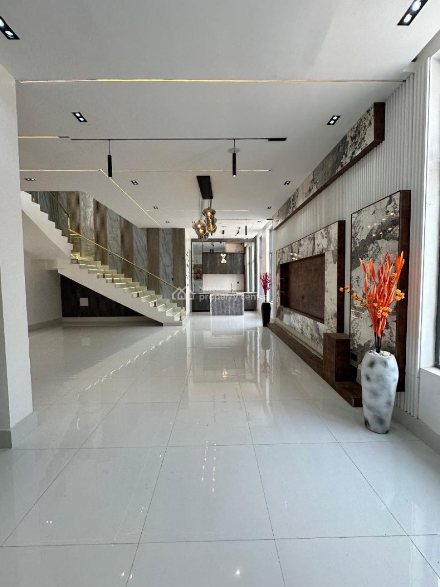 Gigantic Spacious 5 Bedroom Fully Detached Duplex with Bq and Pool, Chevron Toll Gate, Lekki, Lagos, Detached Duplex for Sale