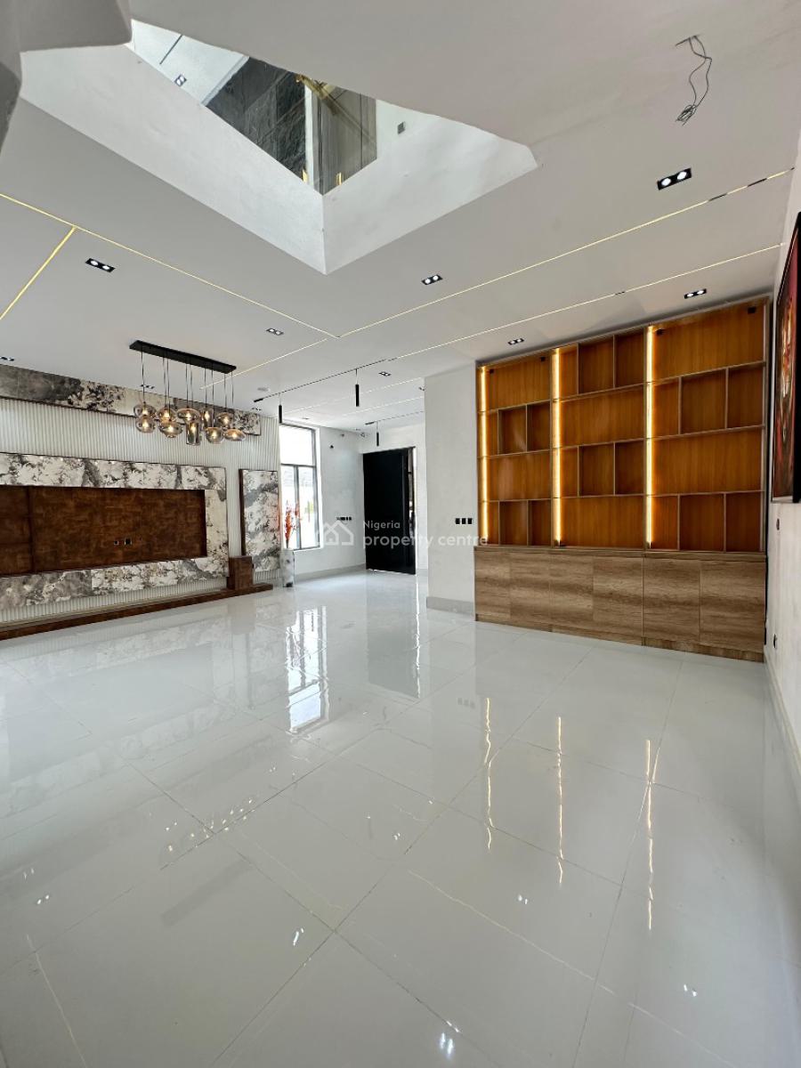 Gigantic Spacious 5 Bedroom Fully Detached Duplex with Bq and Pool, Chevron Toll Gate, Lekki, Lagos, Detached Duplex for Sale