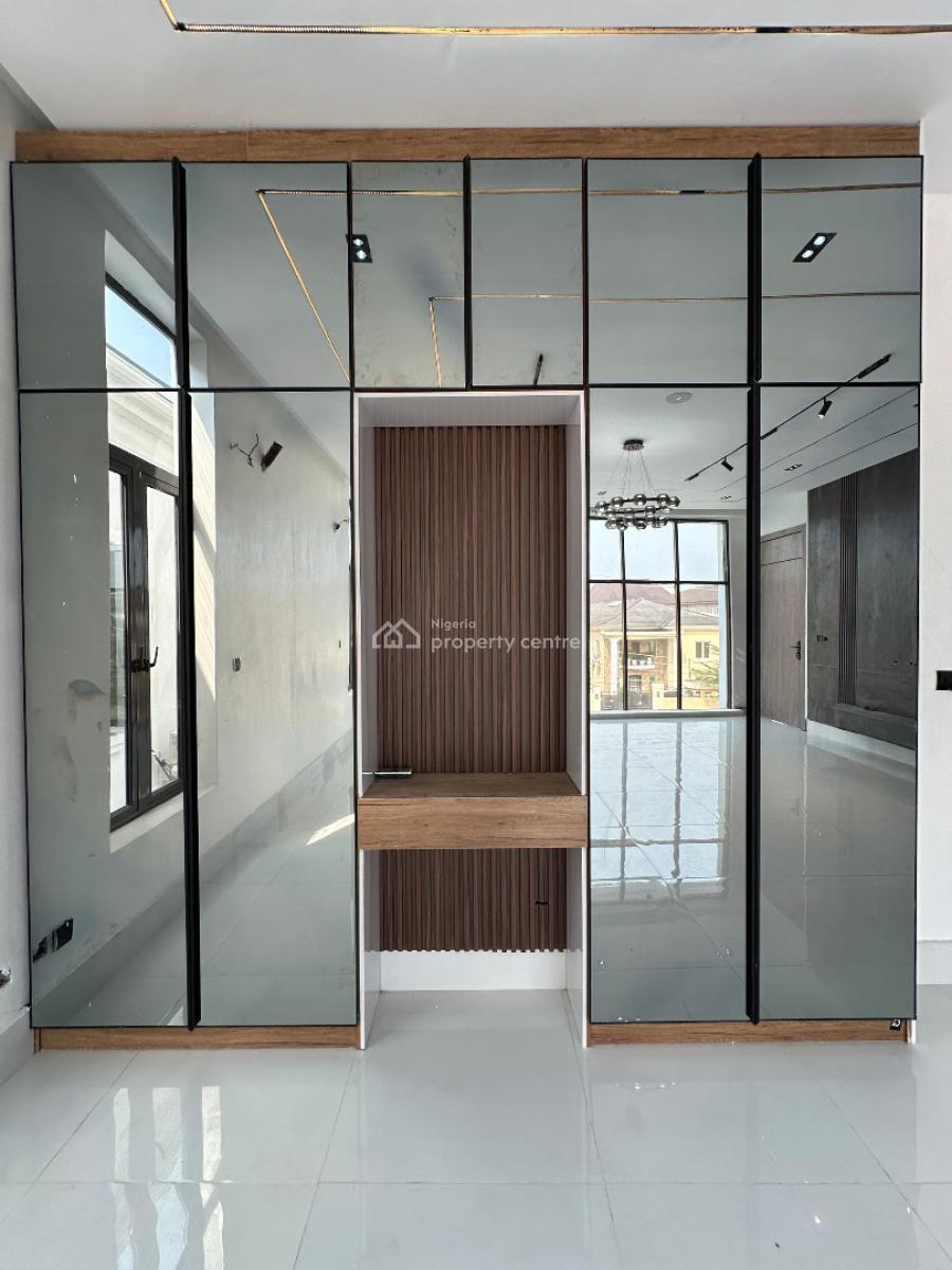 Gigantic Spacious 5 Bedroom Fully Detached Duplex with Bq and Pool, Chevron Toll Gate, Lekki, Lagos, Detached Duplex for Sale