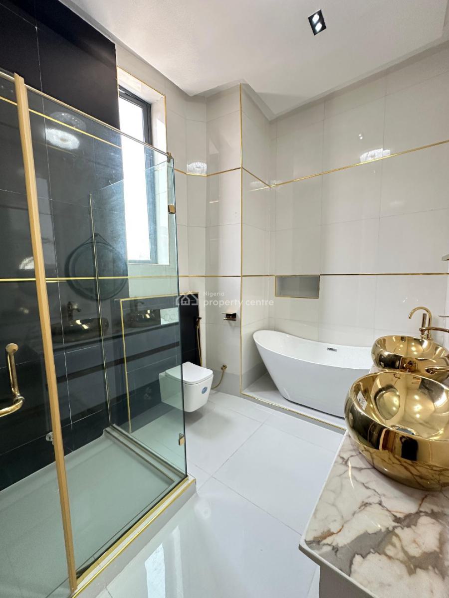 Gigantic Spacious 5 Bedroom Fully Detached Duplex with Bq and Pool, Chevron Toll Gate, Lekki, Lagos, Detached Duplex for Sale