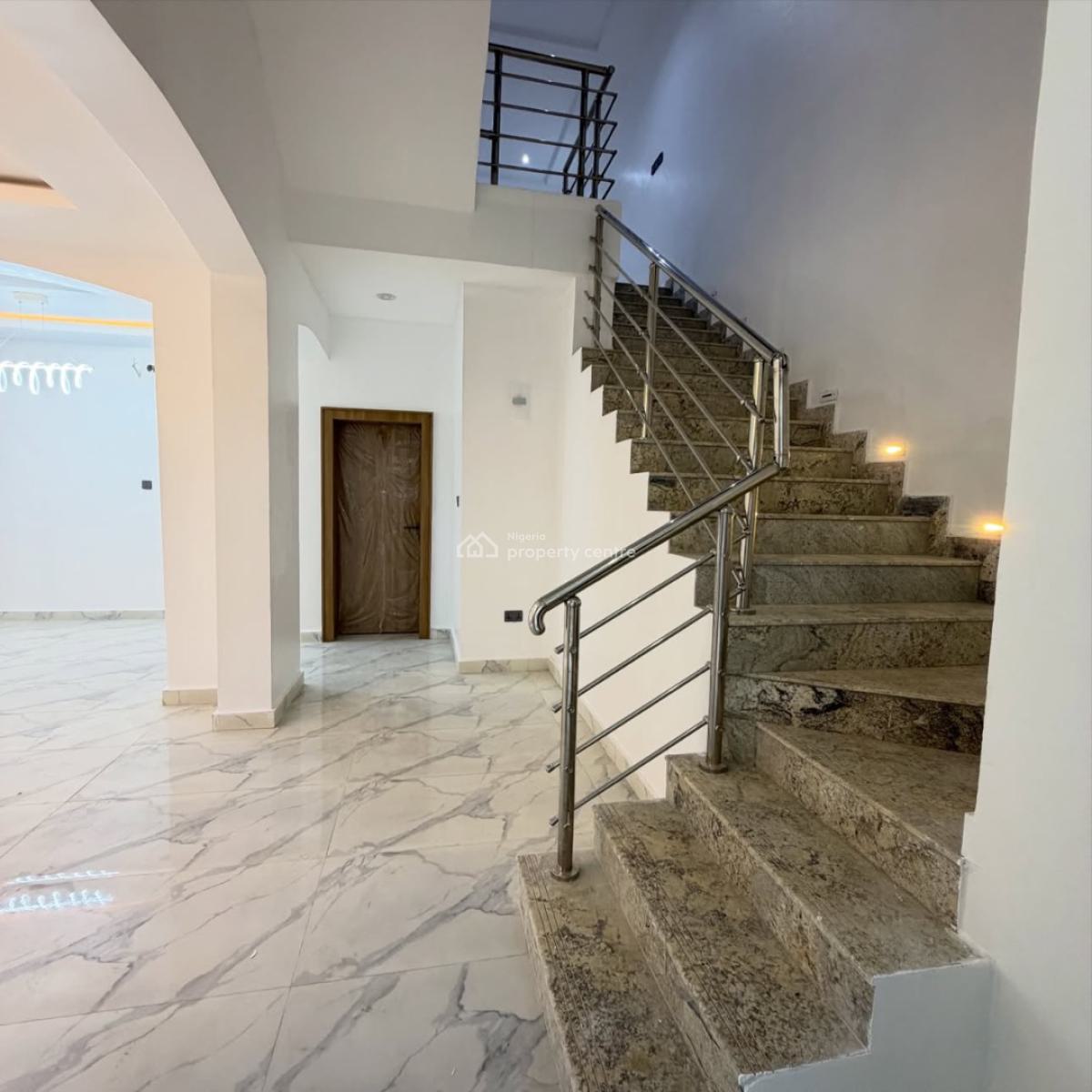 Pristine 4bedroom Terrace Duplex with a Bq, Jahi, Abuja, Terraced Duplex for Sale