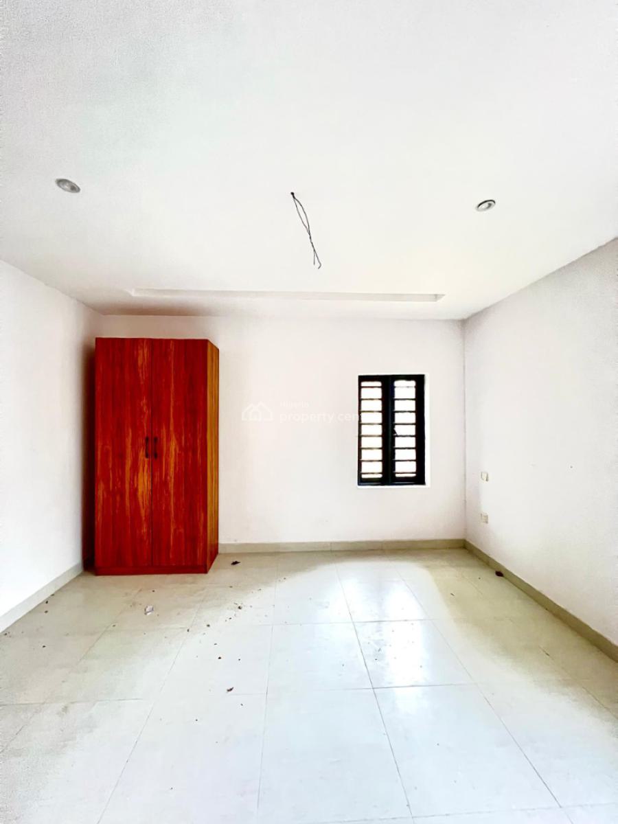 Luxury 2 Bedroom Serviced Apartment with Swimming Pool and Elevator, Lekki Phase 1, Lekki Phase 1, Lekki, Lagos, Flat / Apartment for Rent