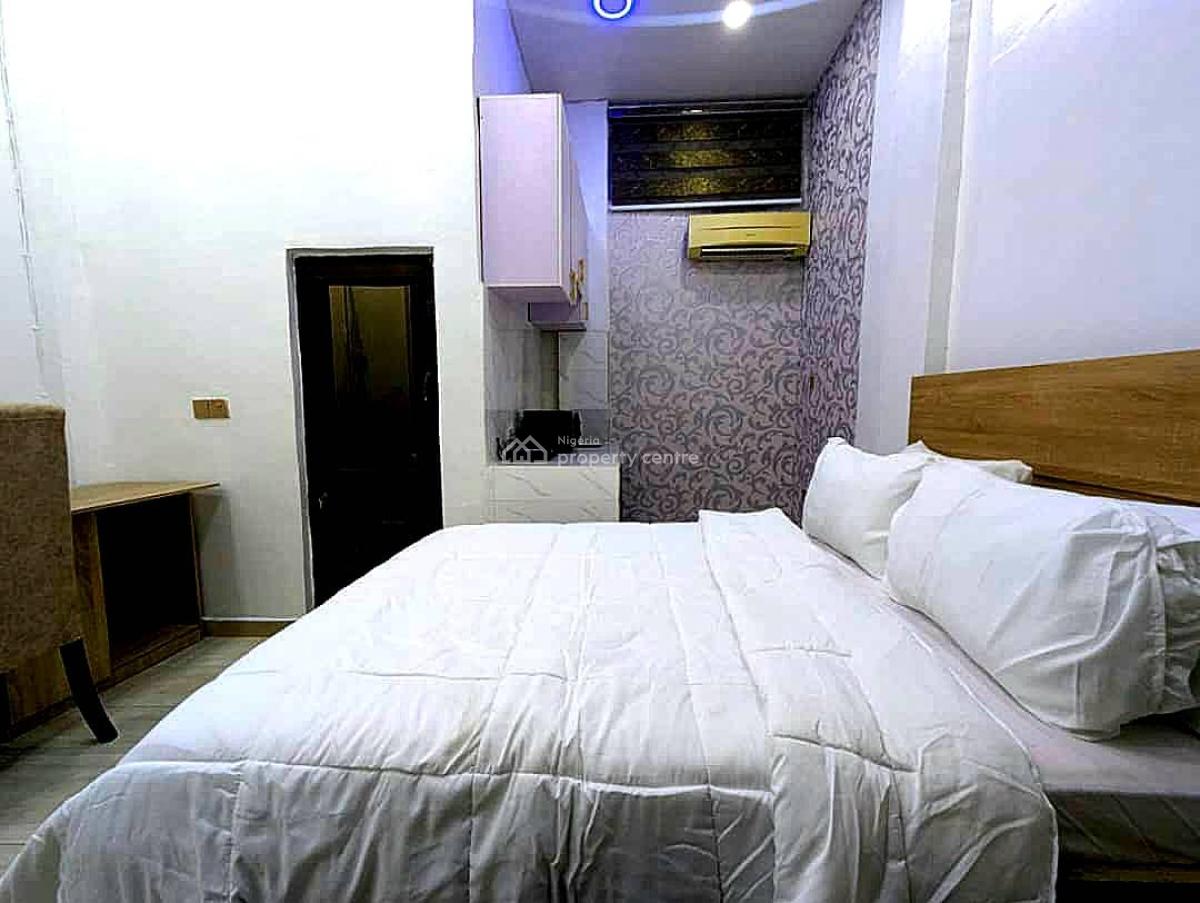 Hotel and Apartment, 96 Sowemimo Street, Ikeja Gra, Ikeja, Lagos, Self Contain (single Rooms) Short Let