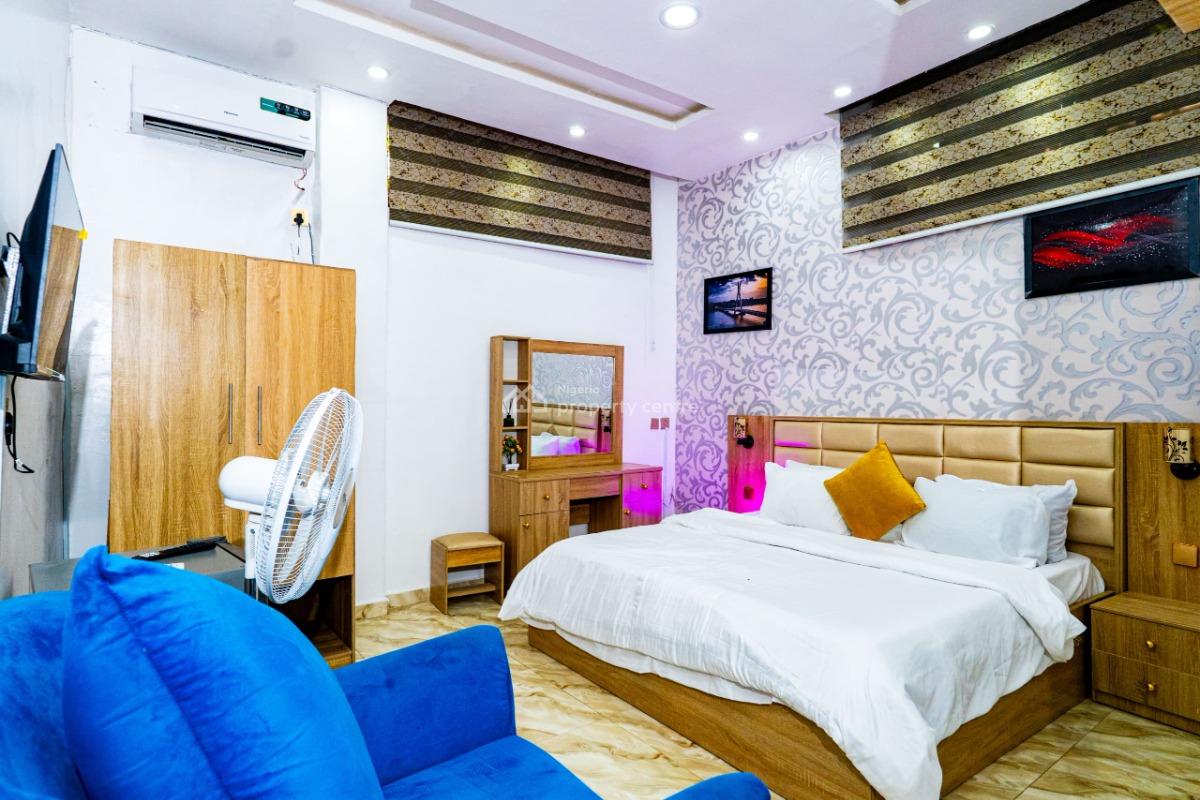 Hotel and Apartment, 96 Sowemimo Street, Ikeja Gra, Ikeja, Lagos, Self Contain (single Rooms) Short Let