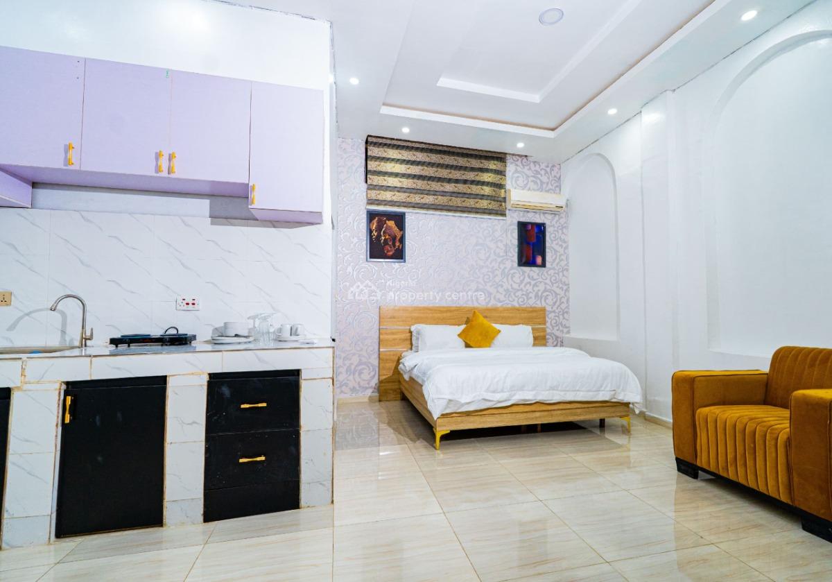 Hotel and Apartment, 96 Sowemimo Street, Ikeja Gra, Ikeja, Lagos, Self Contain (single Rooms) Short Let