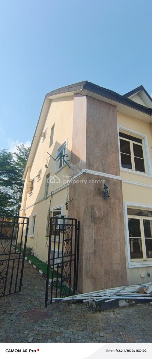 5 Bedroom Duplex with Bq, Carlton Gate Estate Off Chevron Drive, Lekki, Lagos, Detached Duplex for Sale