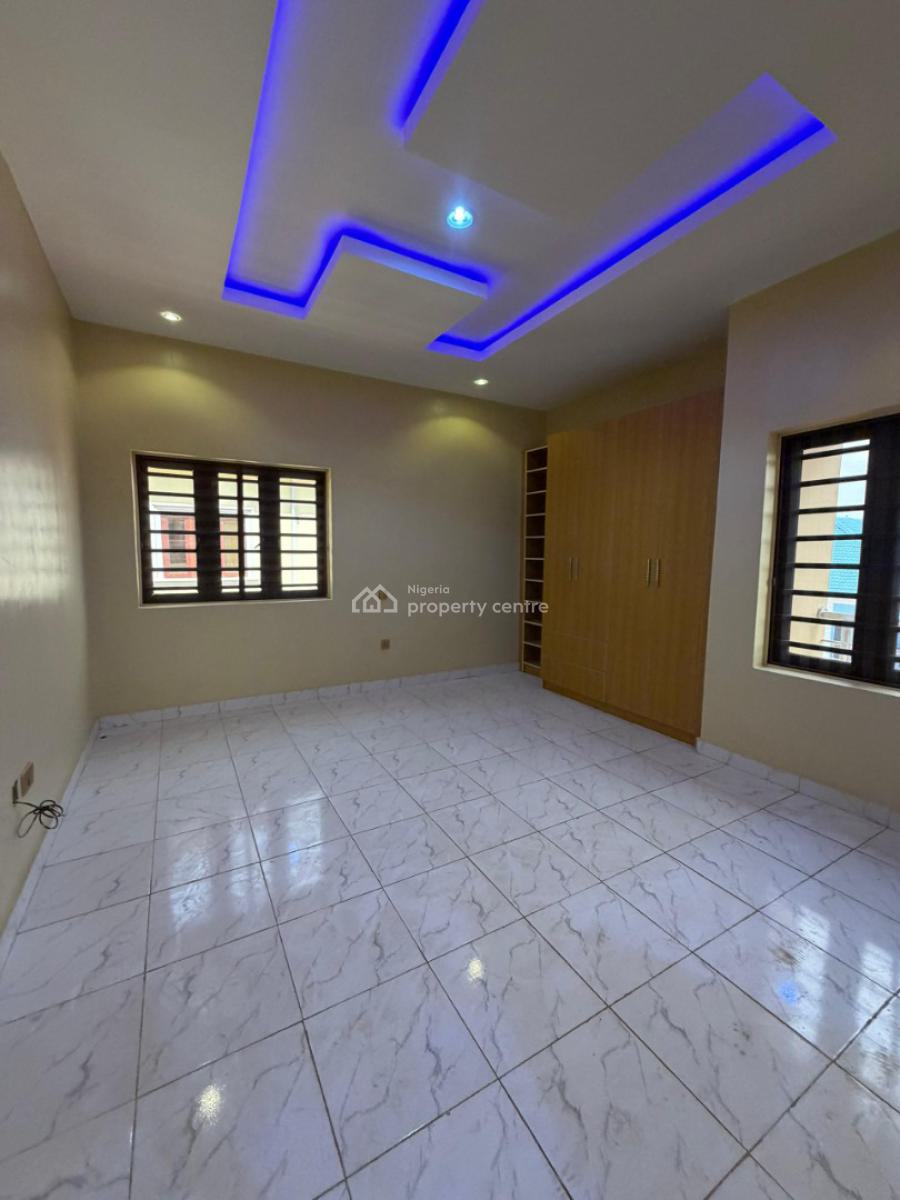 Exquisitely Built 2 Bedroom Apartment, Ikeja, Lagos, Flat / Apartment for Sale