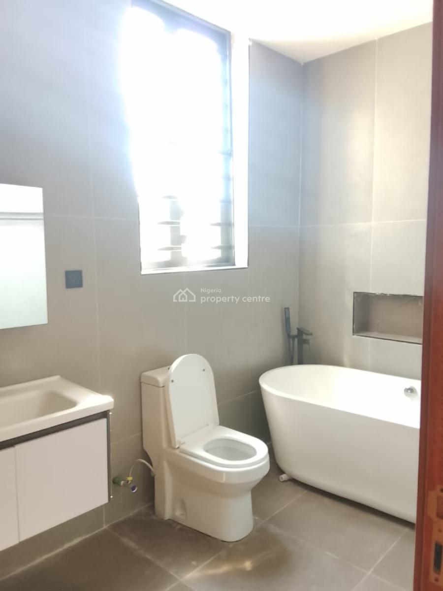 Exclusive Newly Built 5-bedroom Semi-detached Duplex with Bq, Lekki Phase 1, Lekki, Lagos, Semi-detached Duplex for Rent