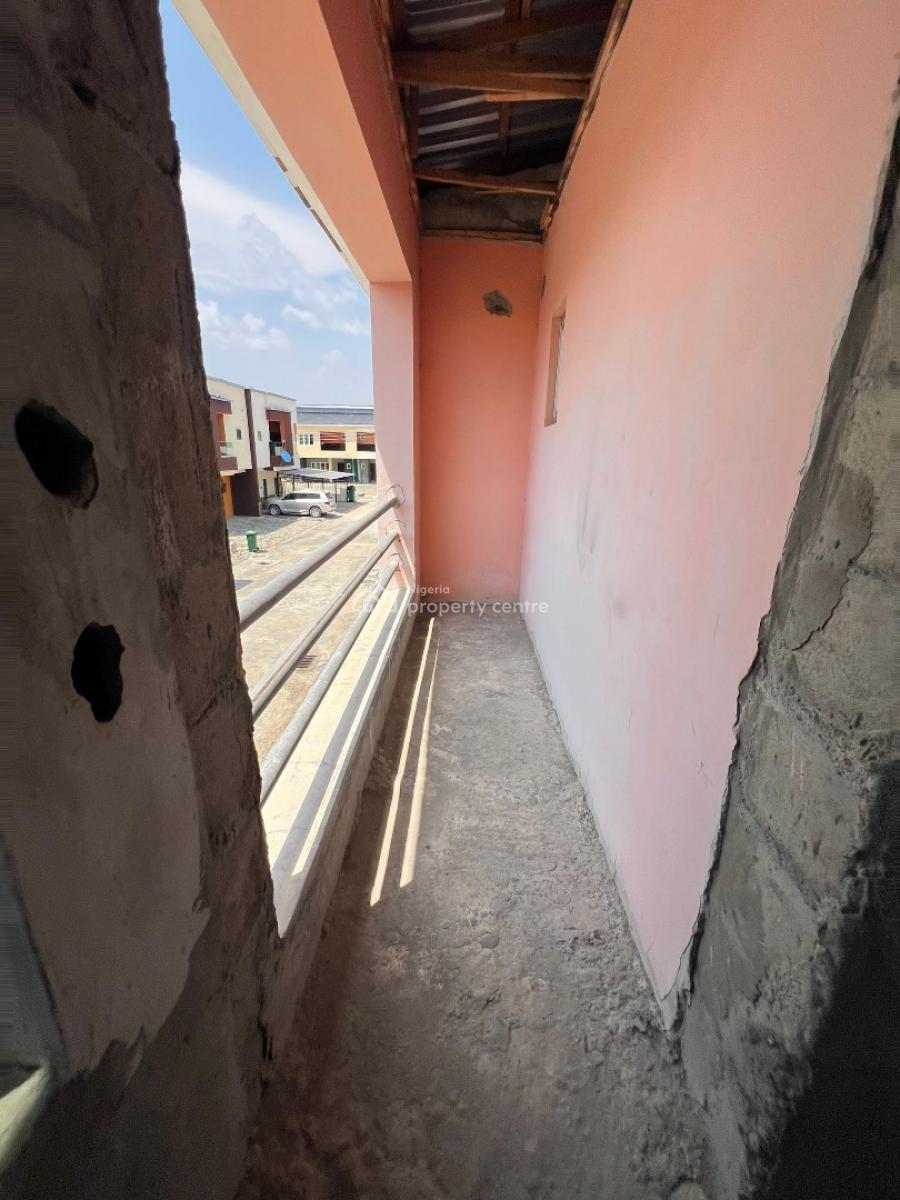 Two Bedroom Apartments, Ologolo, Lekki, Lagos, Flat / Apartment for Sale