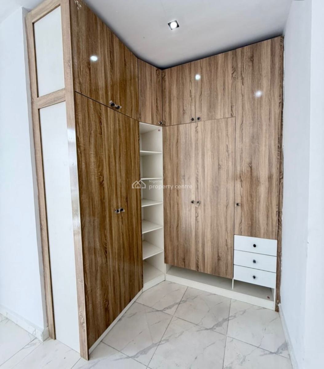 Masters Room, Orchid Road, Lekki, Lagos, House for Rent