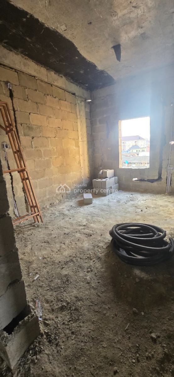 Studio Apartment, Surulere, Lagos, Self Contain (single Rooms) for Sale