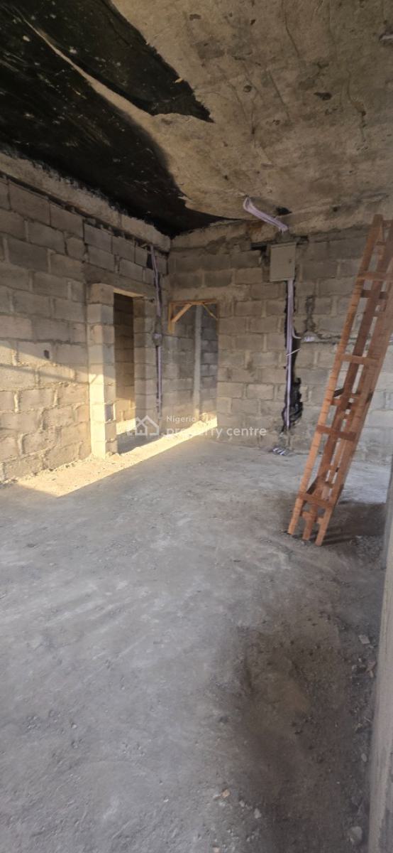 Studio Apartment, Surulere, Lagos, Self Contain (single Rooms) for Sale