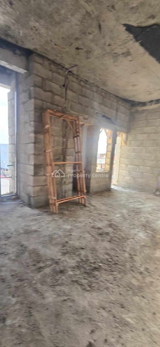 Studio Apartment, Surulere, Lagos, Self Contain (single Rooms) for Sale