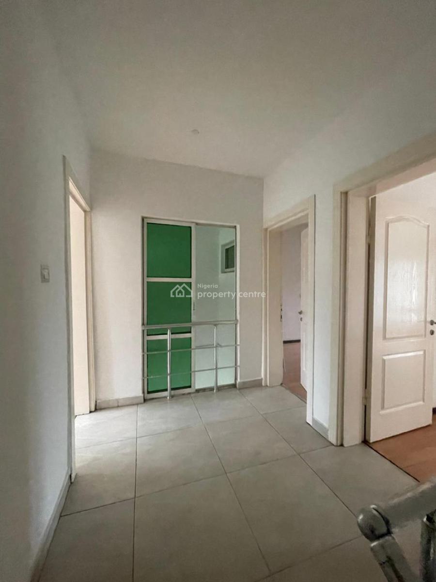 Spacious Duplex in Ikoyi: 4-bedroom with Bq, Ikoyi, Lagos, Terraced Duplex for Rent