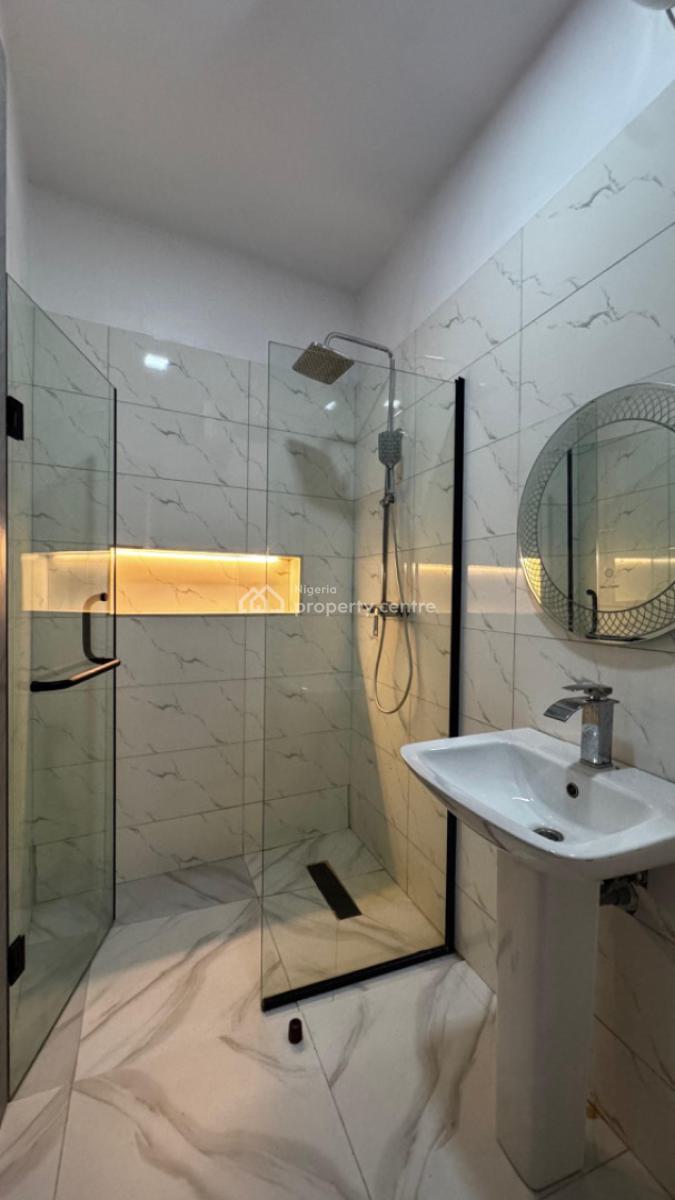 Luxury 3bedroom Apartment, Lekki Phase 1, Lekki, Lagos, Flat / Apartment for Rent