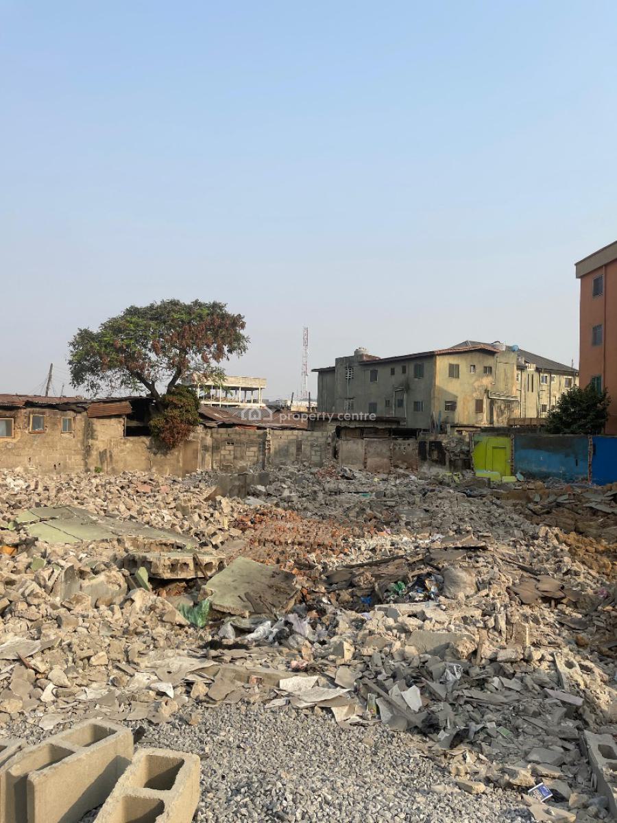 Dry Land Perfect for Residential Or Commercial Purposes in Itire, Dry Land Facing The Major Road, Perfect for Business Or Residential Us, Itire, Lagos, Mixed-use Land for Sale