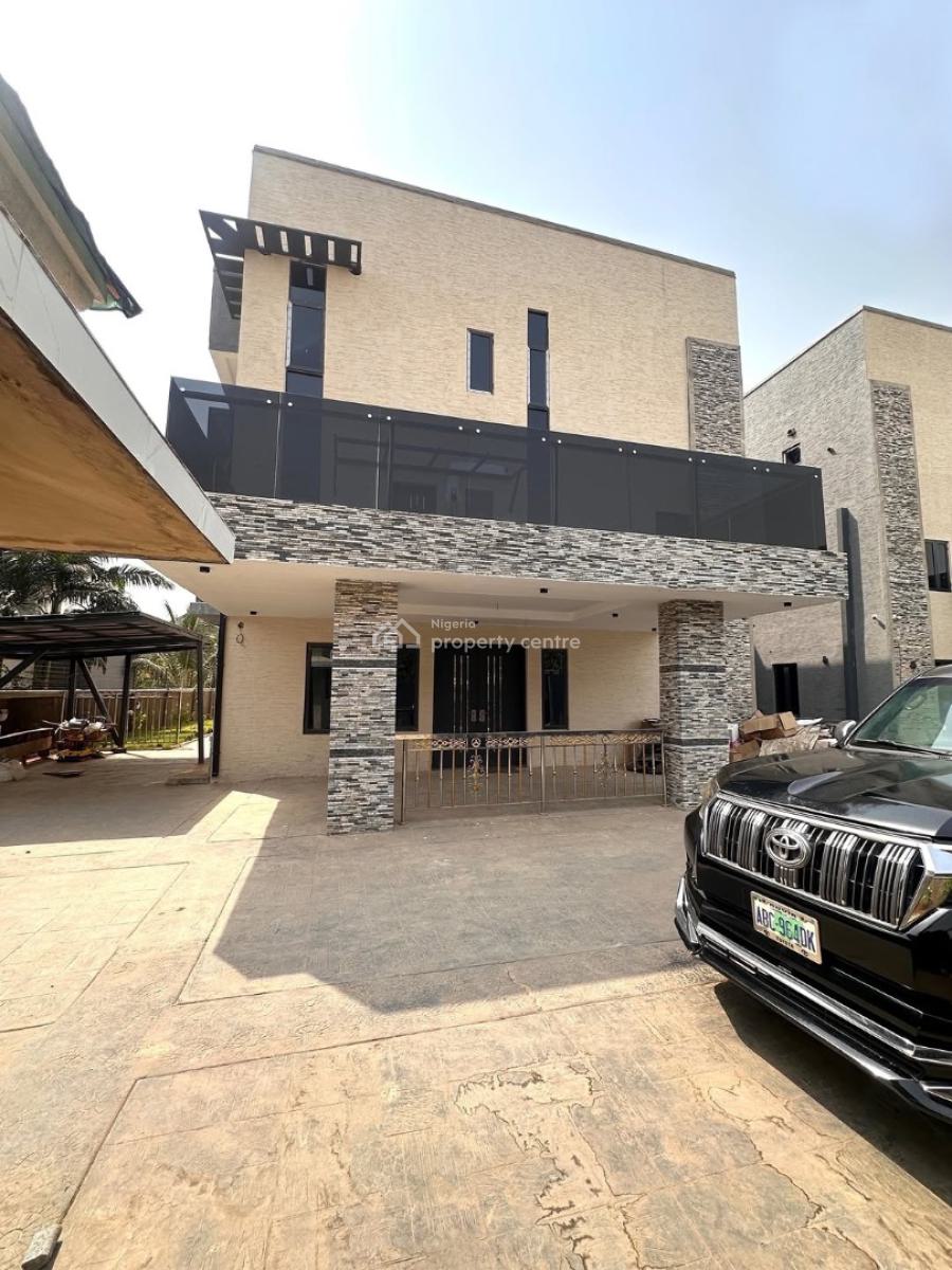 Brand New 5 Bedroom Semi-detached Duplex with Bq, Swimming Pool, Guzape, Guzape District, Abuja, Terraced Duplex for Rent