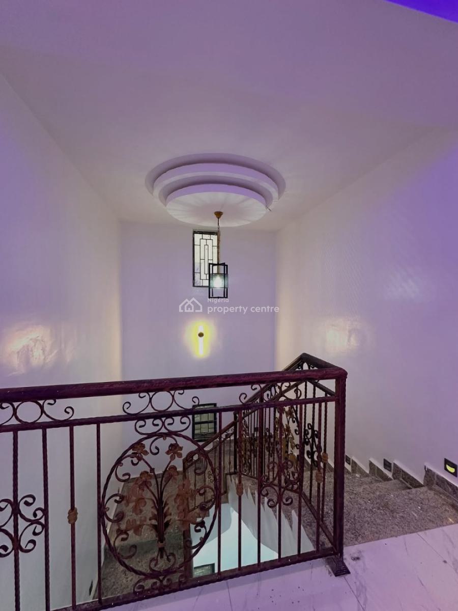 Brand New 5 Bedroom Semi-detached Duplex with Bq, Swimming Pool, Guzape, Guzape District, Abuja, Terraced Duplex for Rent