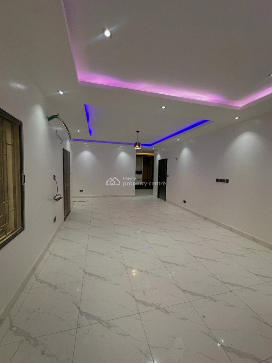 Brand New 5 Bedroom Semi-detached Duplex with Bq, Swimming Pool, Guzape, Guzape District, Abuja, Terraced Duplex for Rent