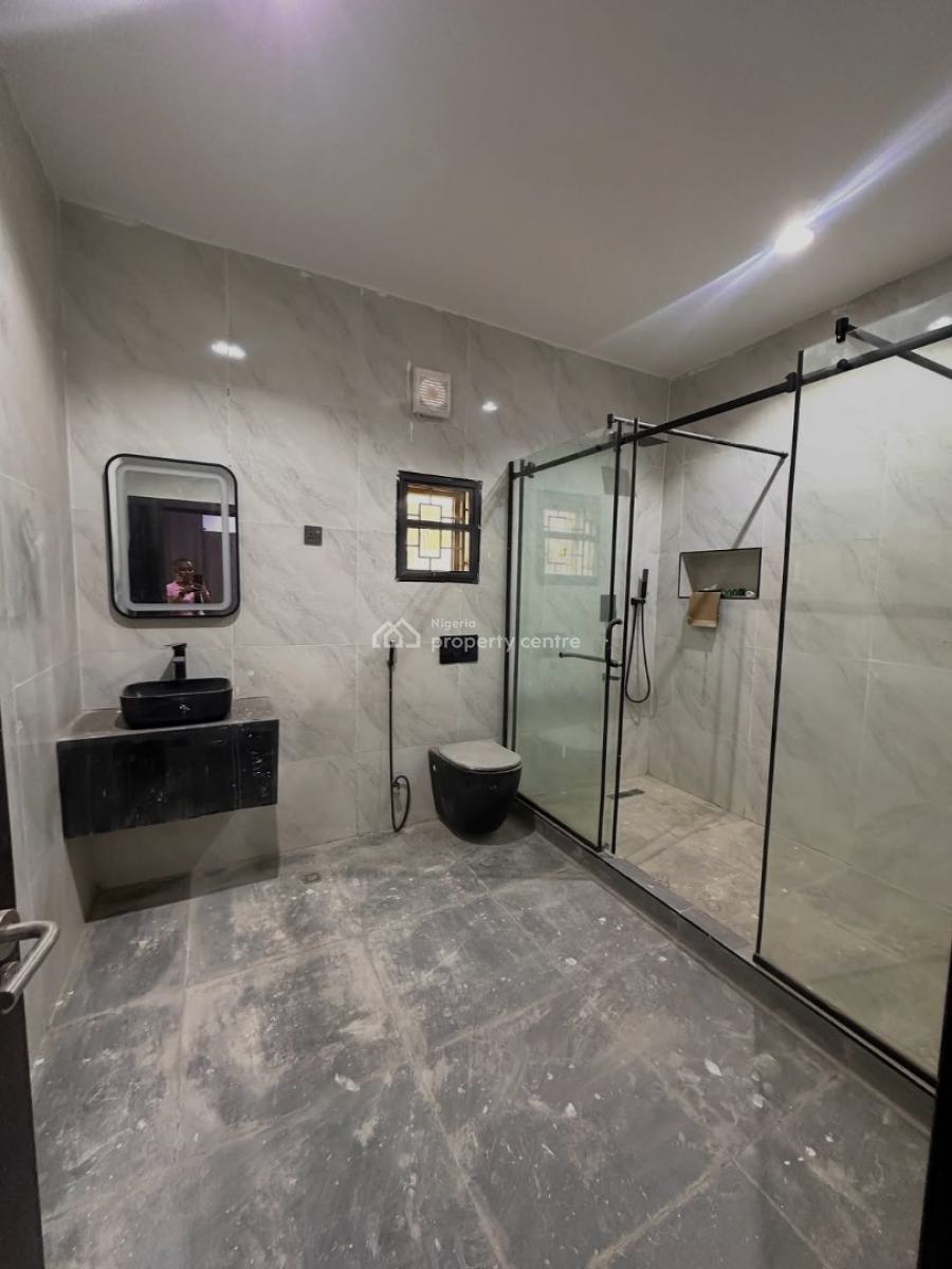 Brand New 5 Bedroom Semi-detached Duplex with Bq, Swimming Pool, Guzape, Guzape District, Abuja, Terraced Duplex for Rent