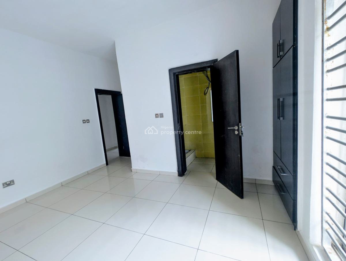 Lovely 3-bedroom Block of Flat, in a Very Beautiful Estate, Lokogoma District, Abuja, Block of Flats for Sale