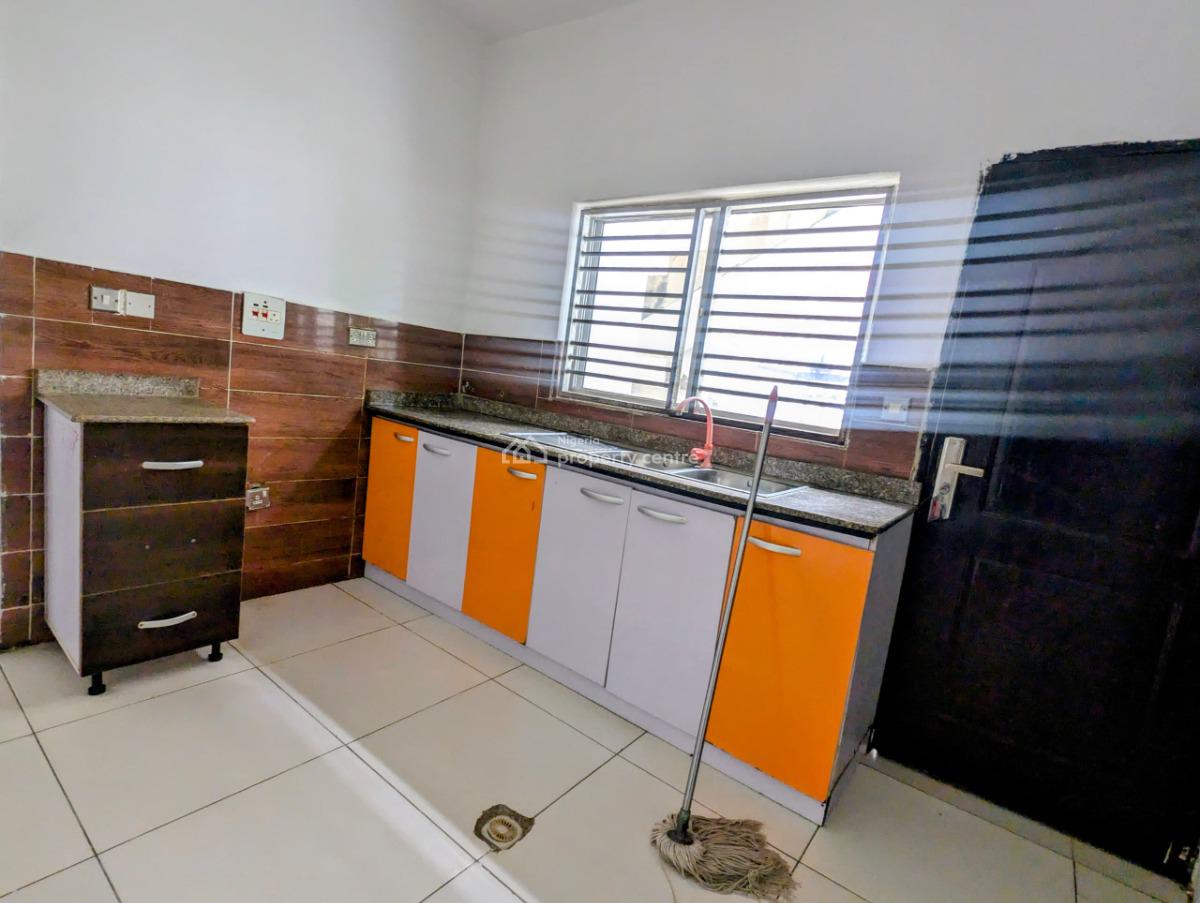 Lovely 3-bedroom Block of Flat, in a Very Beautiful Estate, Lokogoma District, Abuja, Block of Flats for Sale