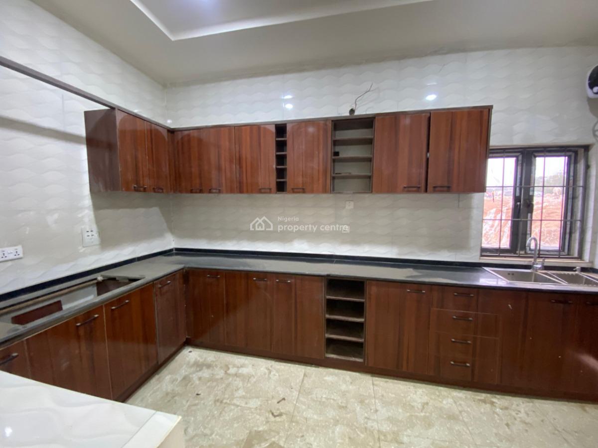 2 Bedroom Apartment, Mabushi, Abuja, Flat / Apartment for Sale