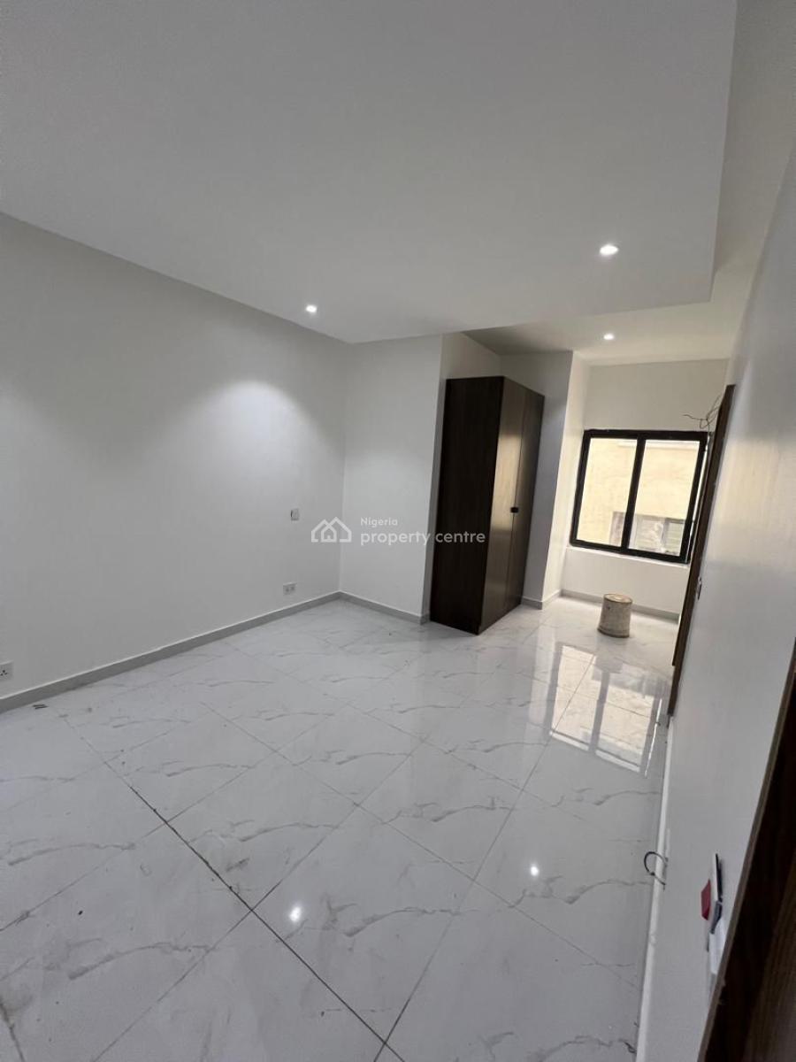 Exquisitely Serviced 2 Bedroom with Pool & Elevator, Ikoyi, Lagos, Flat / Apartment for Rent