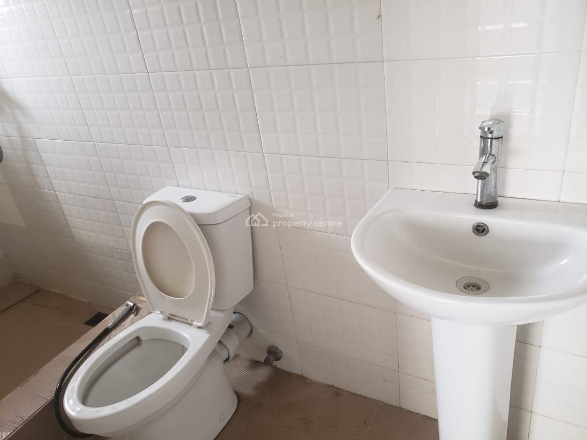 2 Bedroom Flat Penthouse, Adeniyi Jones, Ikeja, Lagos, Flat / Apartment for Rent