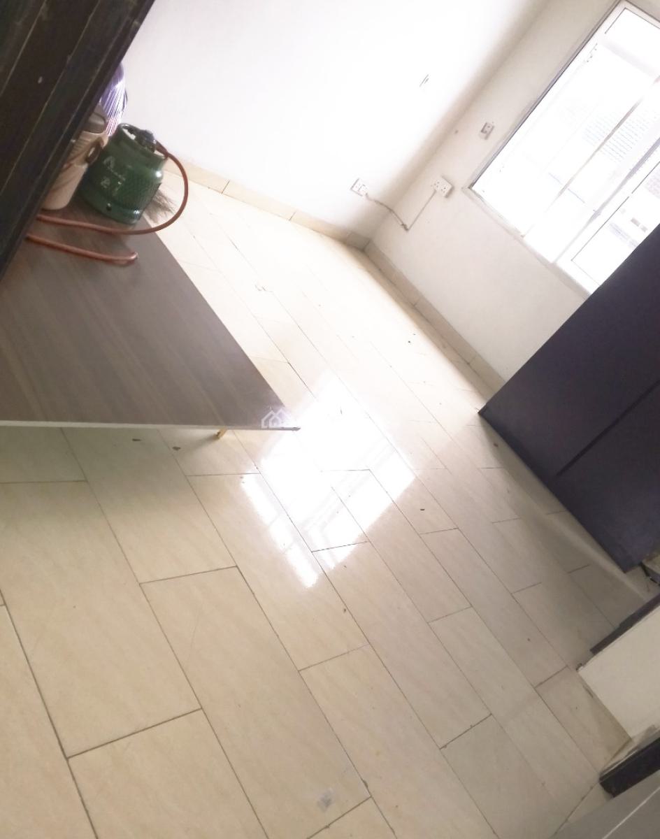 Nice and Standard Upstairs Self Con with Kitchen, Serene and Secure Estate Agungi Lekki, Agungi, Lekki, Lagos, Self Contain (single Rooms) for Rent
