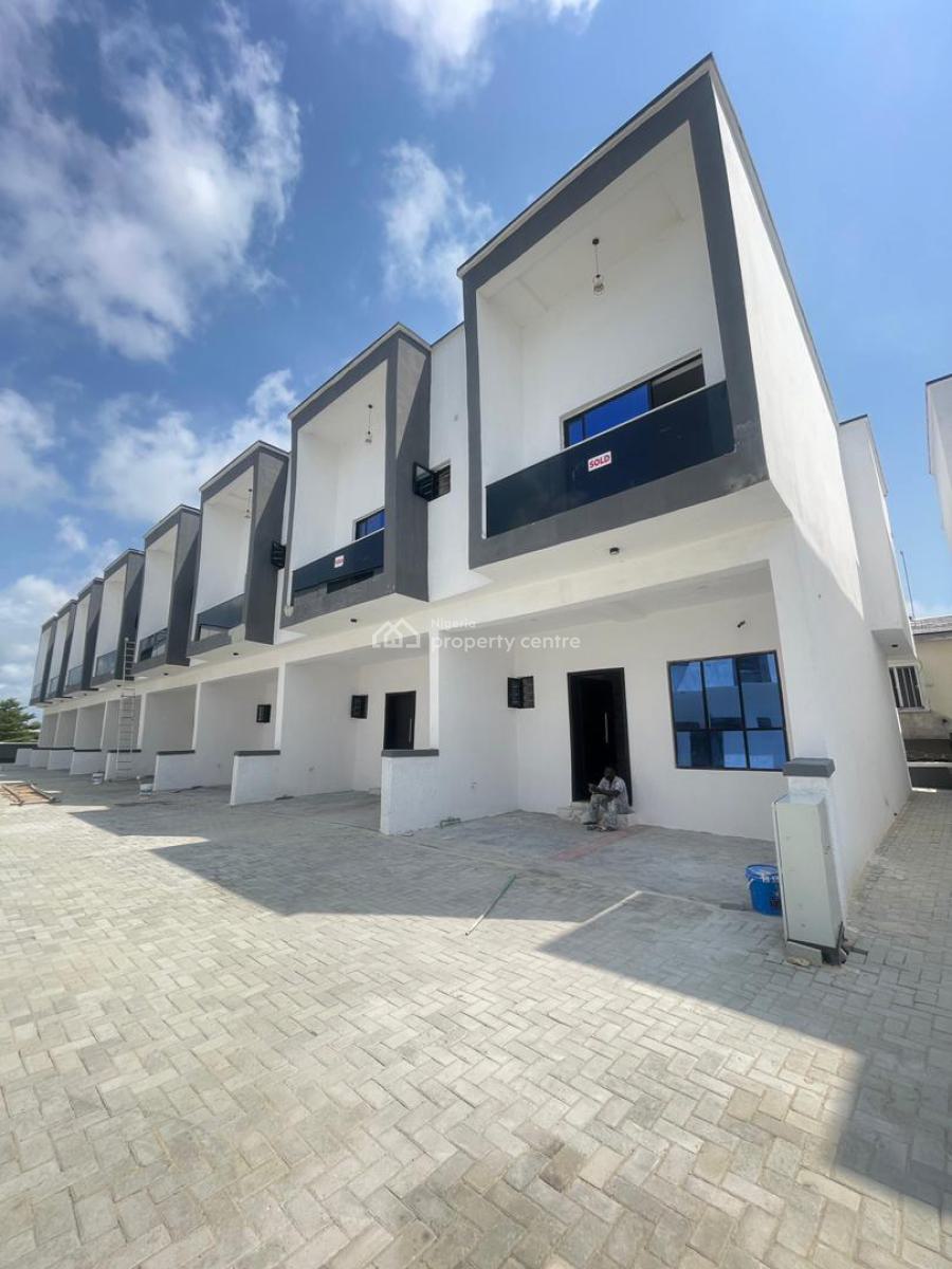 Nicely Built 3 Bedroom Terrace Duplex with Bq, Ajah, Lagos, Terraced Duplex for Sale