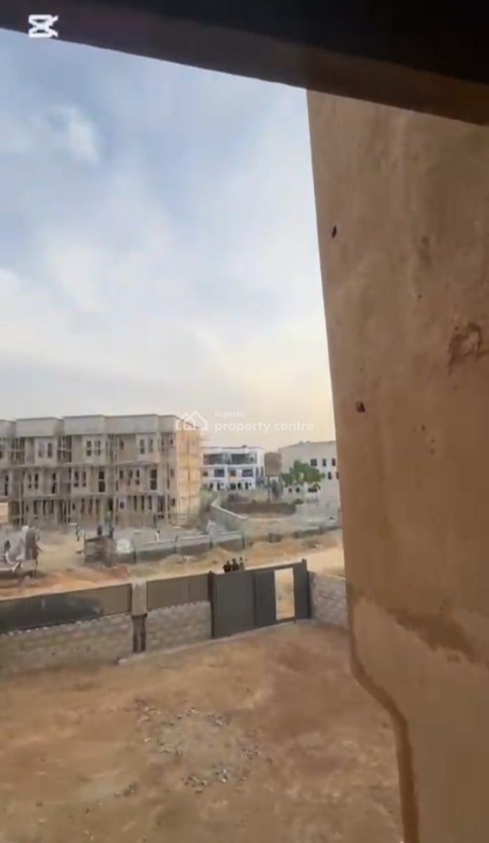 Carcass, 4bedrooms Terrace Duplex, Carcass, in Mini Estate., Guzape District, Abuja, Terraced Duplex for Sale