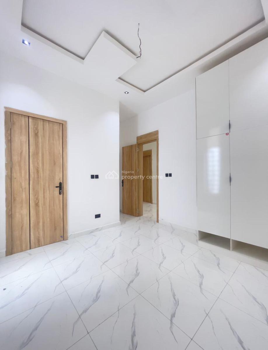 Gorgeous Fully Detached Duplex with Bq in a Great Neighbourhood, Ajah, Lagos, Detached Duplex for Sale