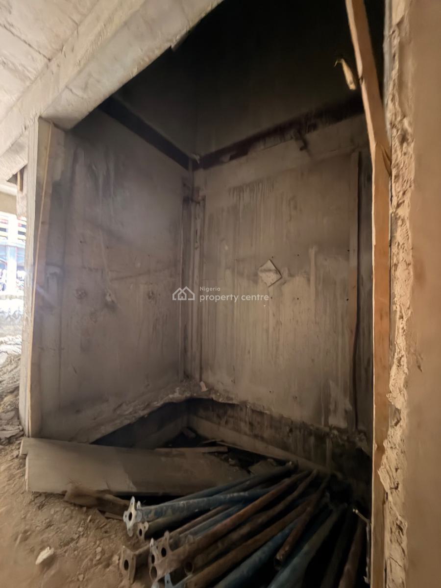 2 Bedroom Flat with Bq, Victoria Island (vi), Lagos, Flat / Apartment for Sale